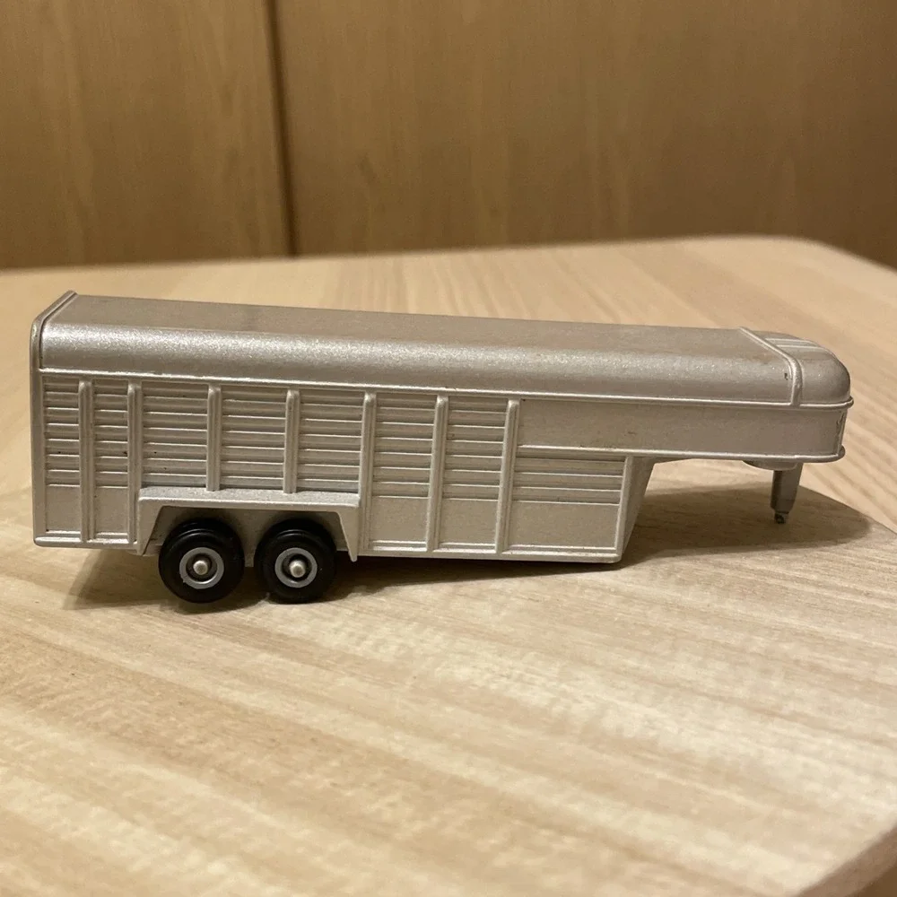 Vintage ERTL 1/64 Gooseneck Farm Trailer Diecast Metal Dyersville Iowa